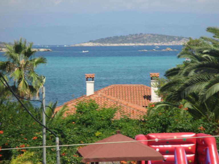 Maistros Holiday Home - Bed and Breakfast Vourvourou