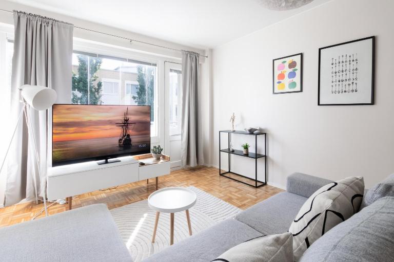 Cosy downtown apartment with balcony - B&B Jyväskylä