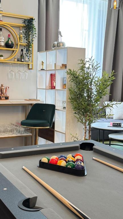 Elegant Central Apartment with Private Entrance - B&B Dublin