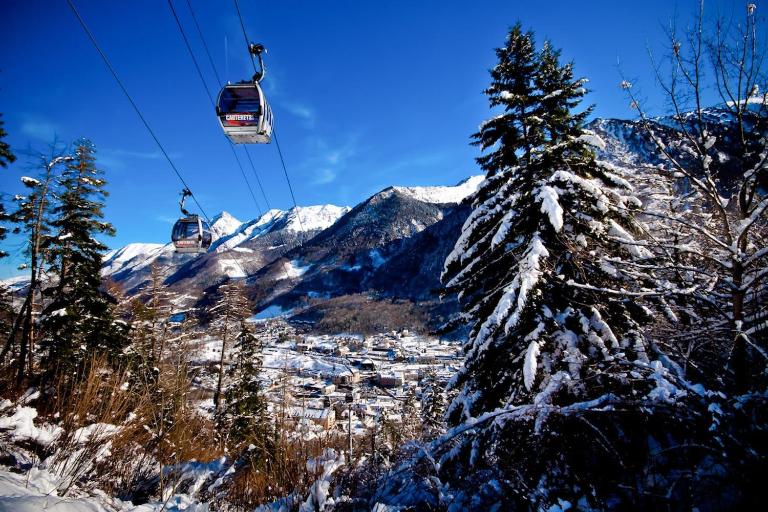 Petit studio en plein centre de Cauterets - B&B Cauterets