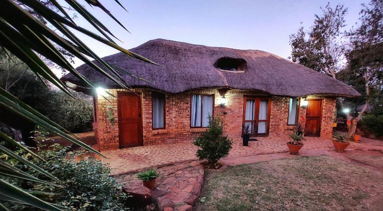 Shamba Yetu Mountain Lodge - B&B Maanhaarrand
