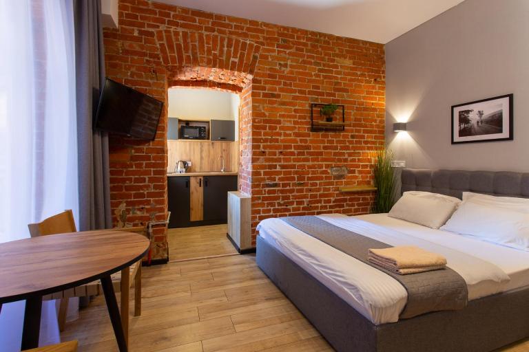 Нова квартира в центрі на Харківській набережній 3 - Bed and Breakfast Charkov