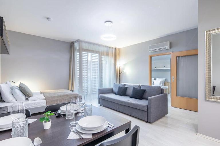 Comfy flat with balcony - Bed and Breakfast Boedapest