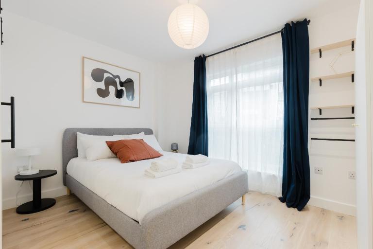 Beautifully Curated 2BD Flat Heart of East London - B&B London