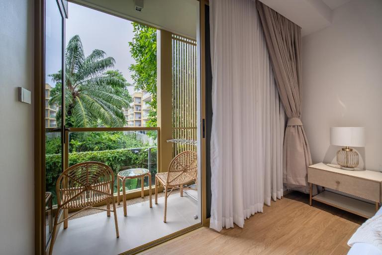 Beachside 1 BR apartment by NLA - B&B Bang Tao Beach