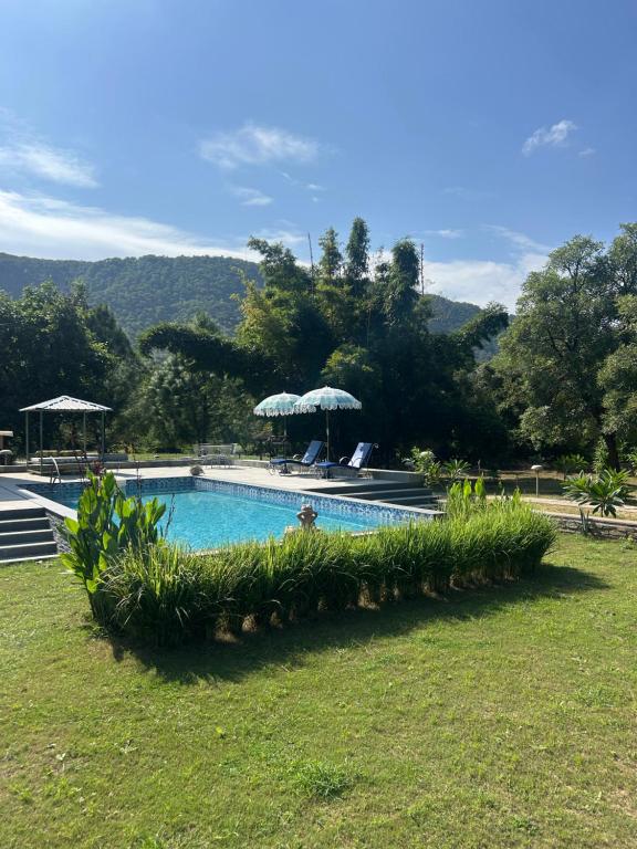 Surya Bagh - A Luxury Hideaway - 5 minutes to Ajabgarh, 10 minutes to Bhangarh & 20 minutes to Tehla, Sariska - Bed and Breakfast Ajabgarh