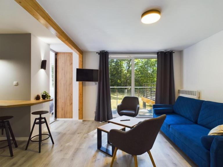 Apartamenty Dabrówka exclusive - w parku leśnym, sauna, - B&B Jelenia Góra