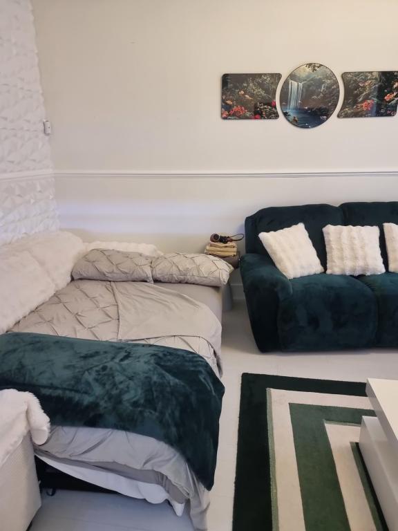 Lackco's Dulux Room for Royals - Ferienwohnung London