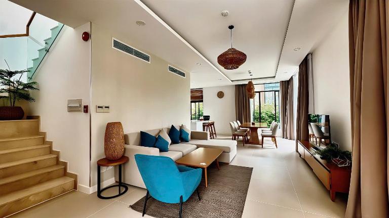 Alexa Villa Cam Ranh - 3 Bedrooms, Private Pool, Beach Access - B&B Cam Lâm