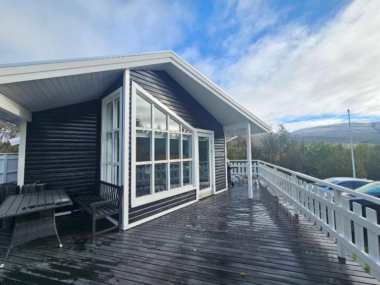 LL Properties - North Forest Retreat - B&B Akureyri