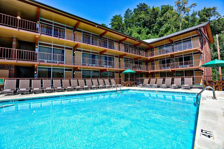 Wild Bear Inn - Ferienwohnung Pigeon Forge