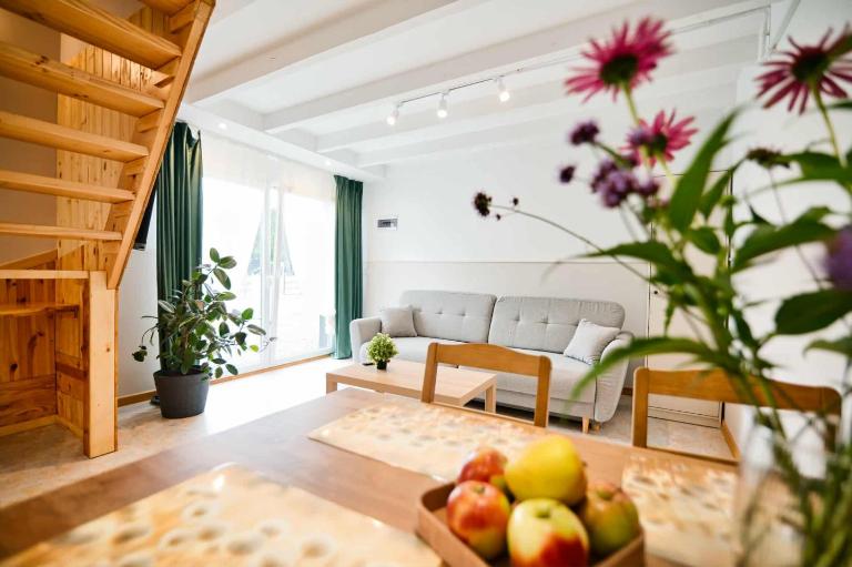 3 Stodoły - domek 2 - Bed and Breakfast Zator