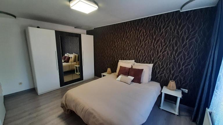 Le duo virtonnais - appartement 4 personnes au coeur de la gaume - Ferienwohnung Virton