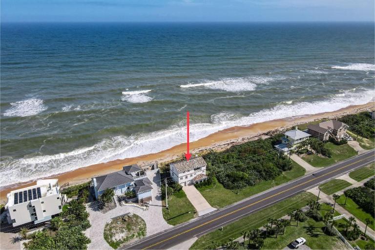 Oceanfront 4 Bed Beach House in Flagler - B&B Flagler Beach