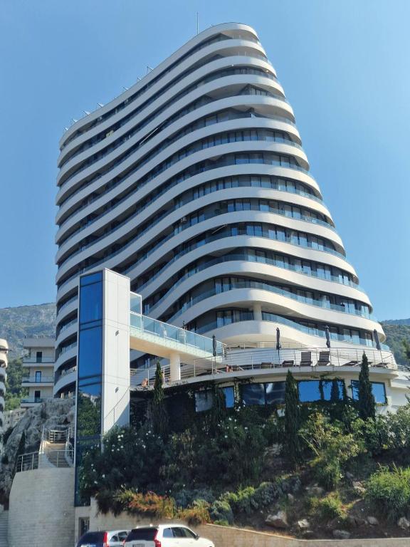 Skyline lux apartman Becici sa pogledom na more - Bed and Breakfast Budva