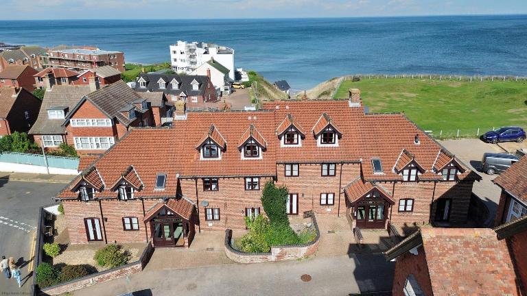 Deck 2 - Ferienwohnung Sheringham