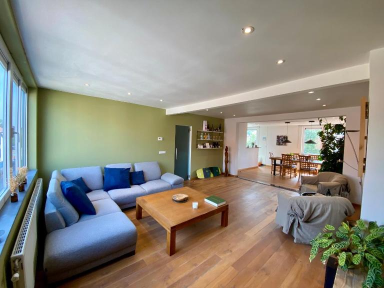 Stijlvolle duplex nabij Brussel en luchthaven! - Chambres d'hôtes Meise