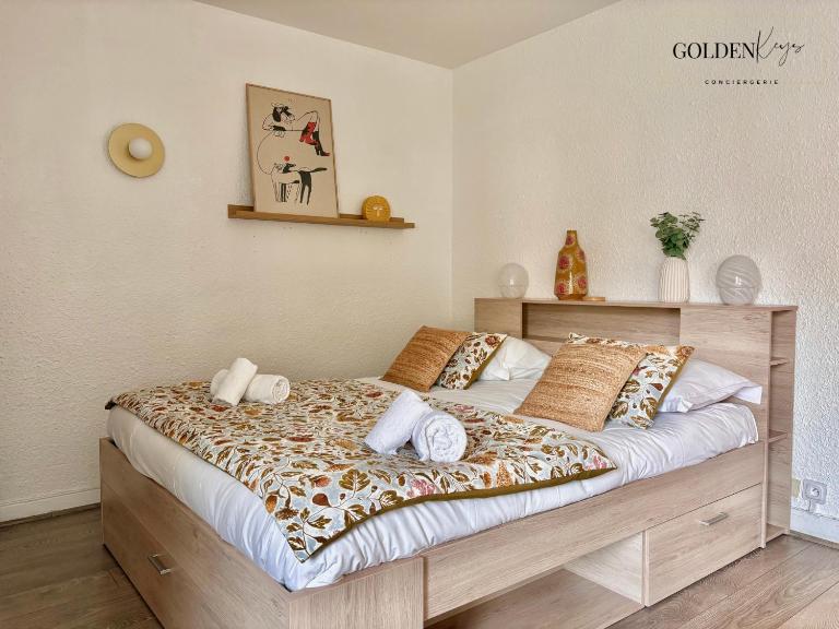 Le Studio de Fannie - moderne avec parking gratuit - B&B Annecy