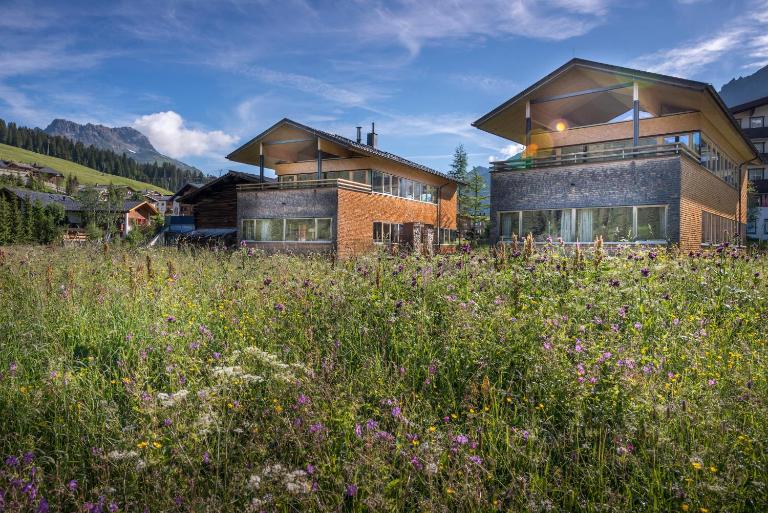 Design Chalets Lech - B&B Lech