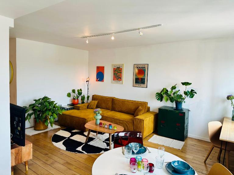 Antwerp City Nest - B&B Amberes