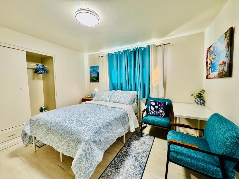Studio Apartment 10 Minutes to SeaTac Airport 1 Minute Walk to Bus Station - Bed and Breakfast Seattle