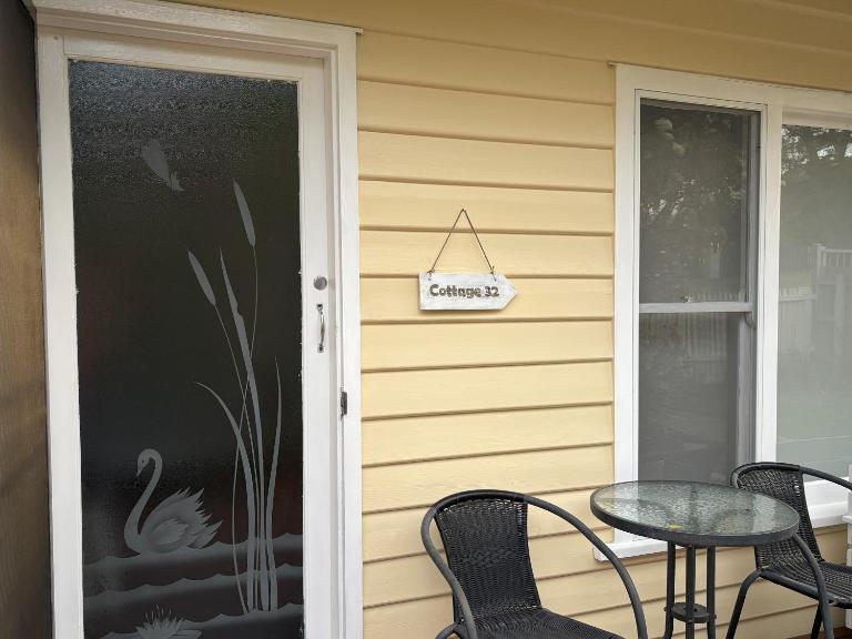 Cottage 32 - Bed and Breakfast Lakes Entrance