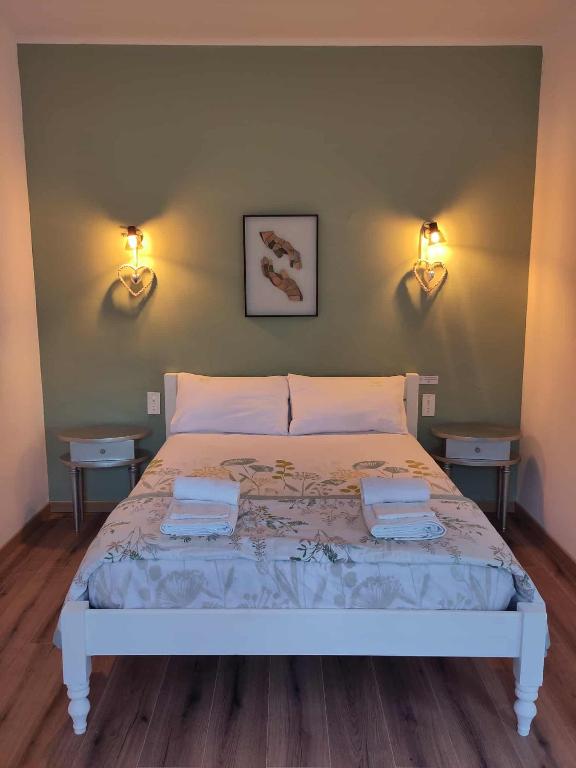 Gîte des Hirondelles - Bed and Breakfast Arles