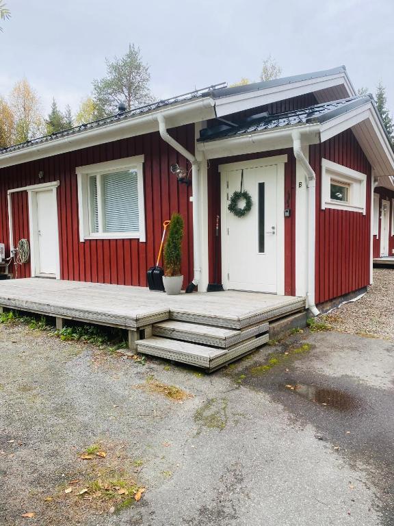 Peaceful house with own SAUNA, FREE PARKING - Ferienwohnung Rovaniemi