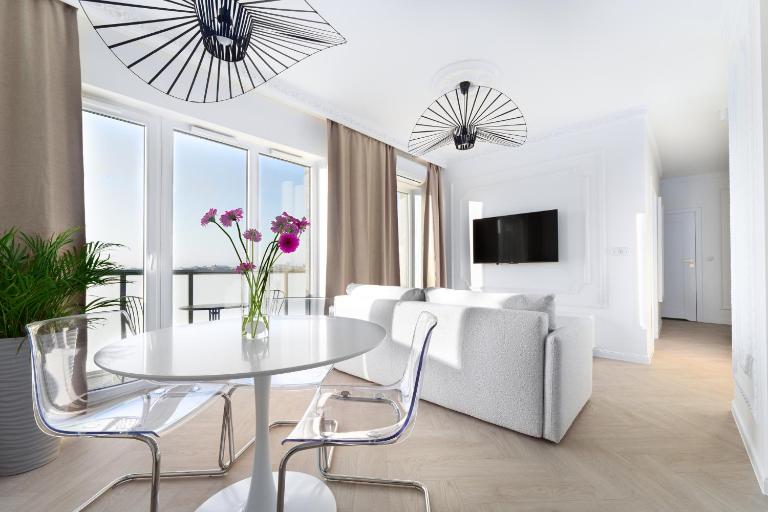Katowice Sky Apartments Zabrska15 21st Floor or 10th Floor Parking Self Check-In - Ferienwohnung Kattowitz