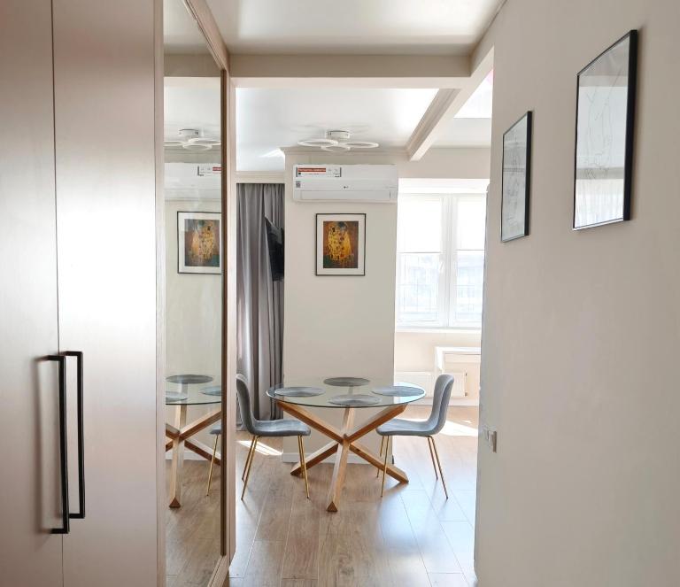 Стильная квартира ЖК Ривьера Сити - B&B Fontanka