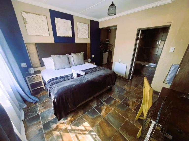 Edenville Guesthouse - Chambres d'hôtes Lichtenburg