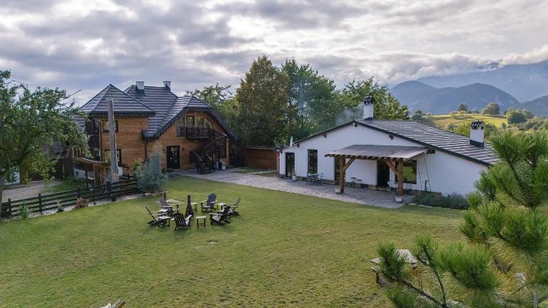 Westwand Villas - B&B Măgura