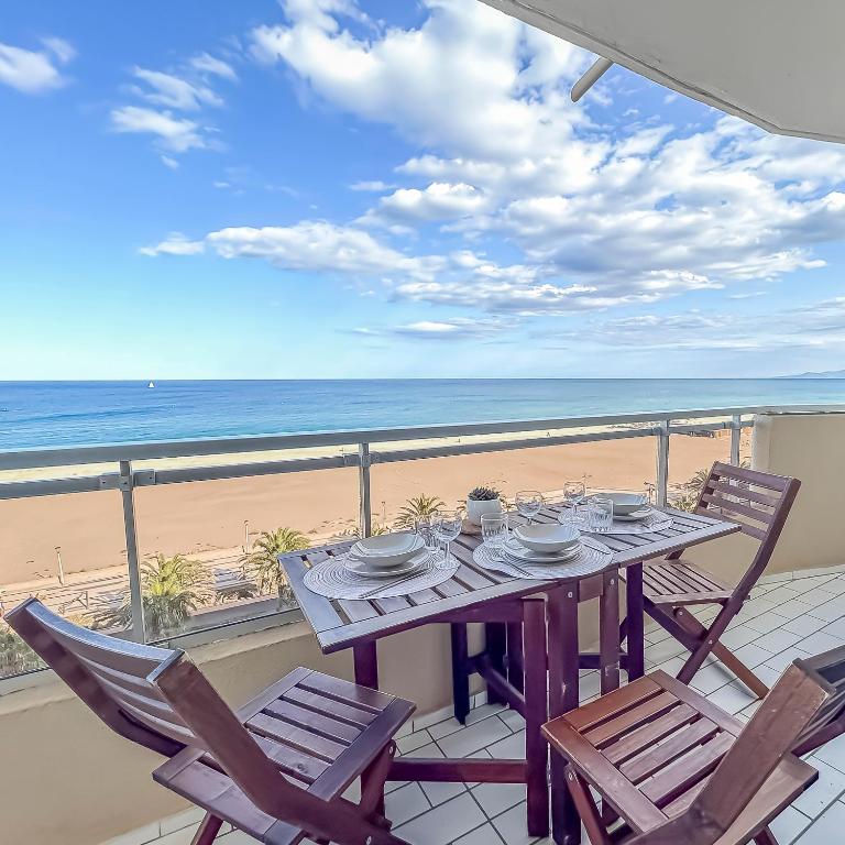 Balcon vue mer, lumineux et parking privé - Chambres d'hôtes Canet-en-Roussillon