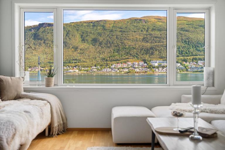Costal Penthouse by Paramount - B&B Tromsø