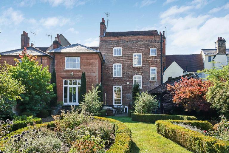 7BR Hertford Manor Hot Tub Cinema Garden - Ferienwohnung Hertford
