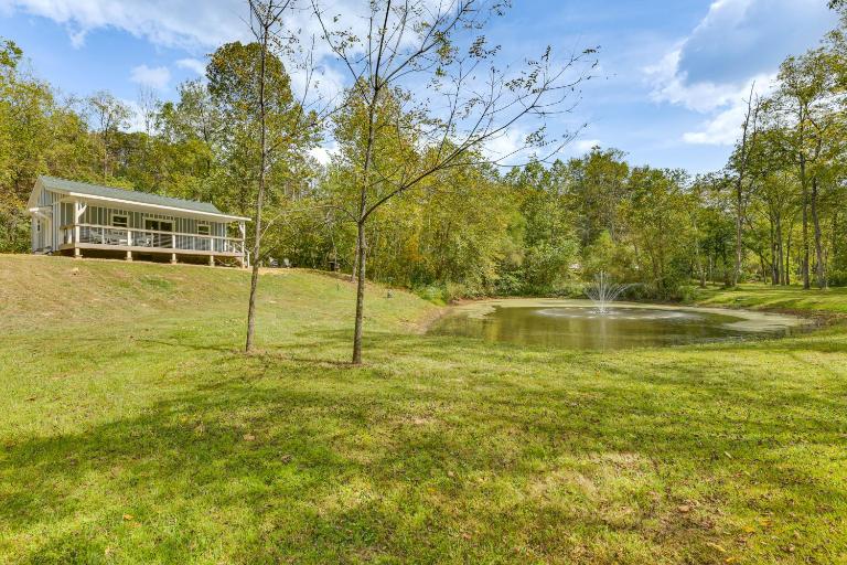 Cottage Close to Caves & Trails in Hocking Hills! - Bed and Breakfast Logan