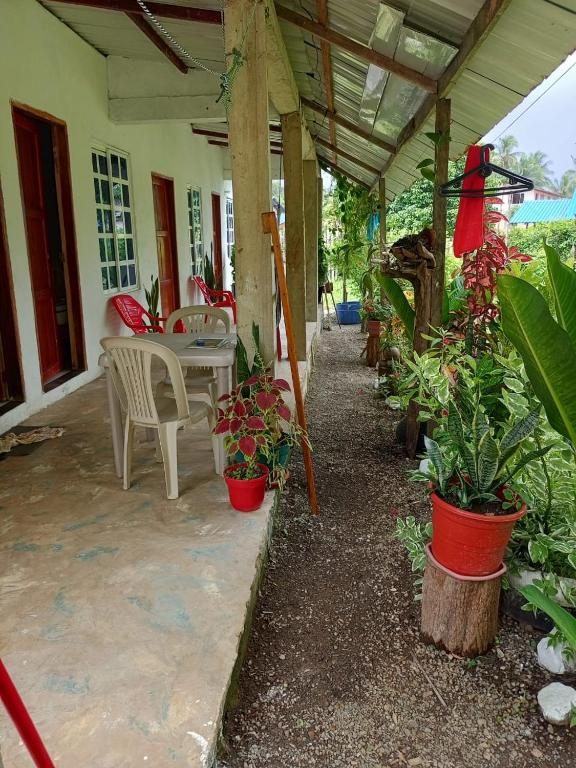 Hostal La Esmeralda - B&B El Valle