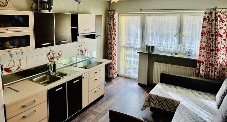 APARTAMENT NAD KAMIEŃCZYKIEM II - B&B Szklarska Poręba