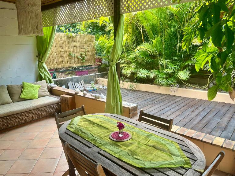 Plage & commerces à 100m 3 lits jardin-parking privés - B&B Saint-Gilles les Bains