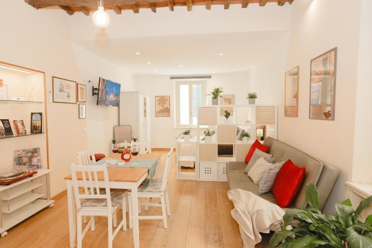 Puccini fresco - Appartamento Lucca Centro WiFi AirC Netflix - B&B Lucca