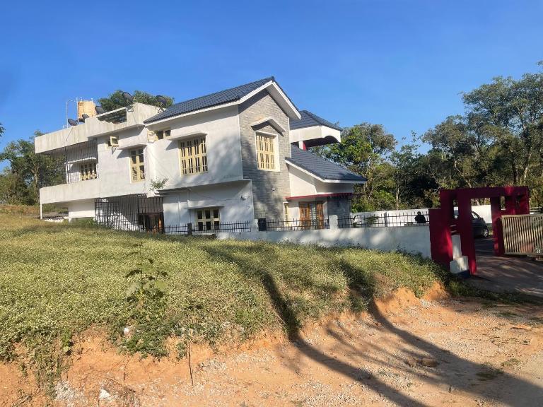 Blisss - B&B Madikeri