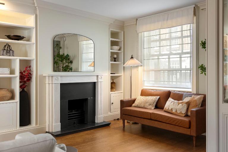 Charming Family Retreat 4BR Marylebone - B&B Londra
