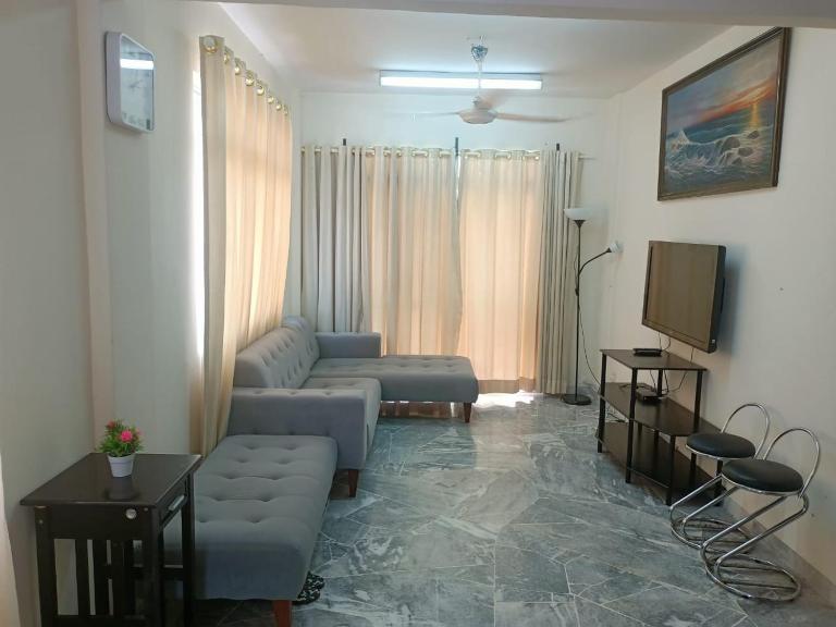 Azalea Rose Homestay - B&B Port Dickson