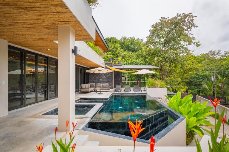 Casa Rocky Point - B&B Nosara