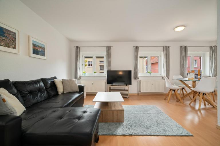 Jette - modernes Apartment an der Müritz - Ferienwohnung Waren (Müritz)