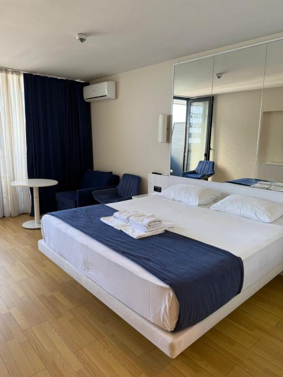 Orbi City Premium Sea View Apartments - B&B Batumi