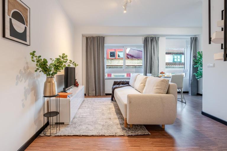 Duplex Studio in Art District by HostWise - B&B Oporto