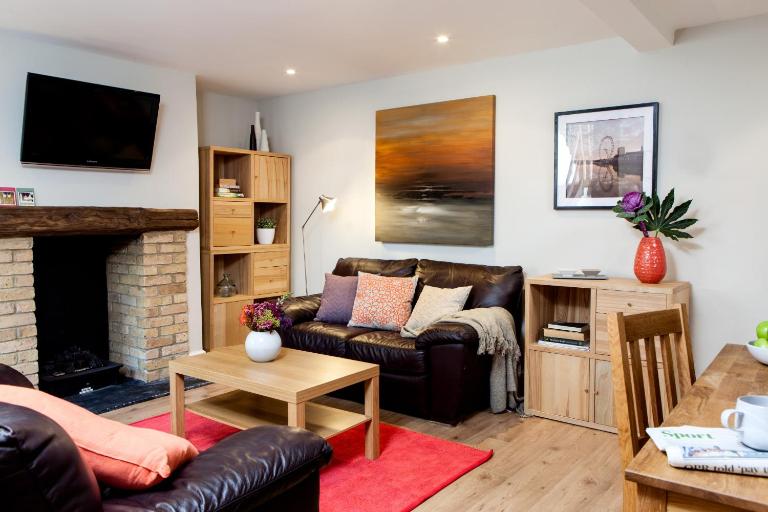 Madison Hill - Fernlea Garden 2 - One bedroom home - B&B London