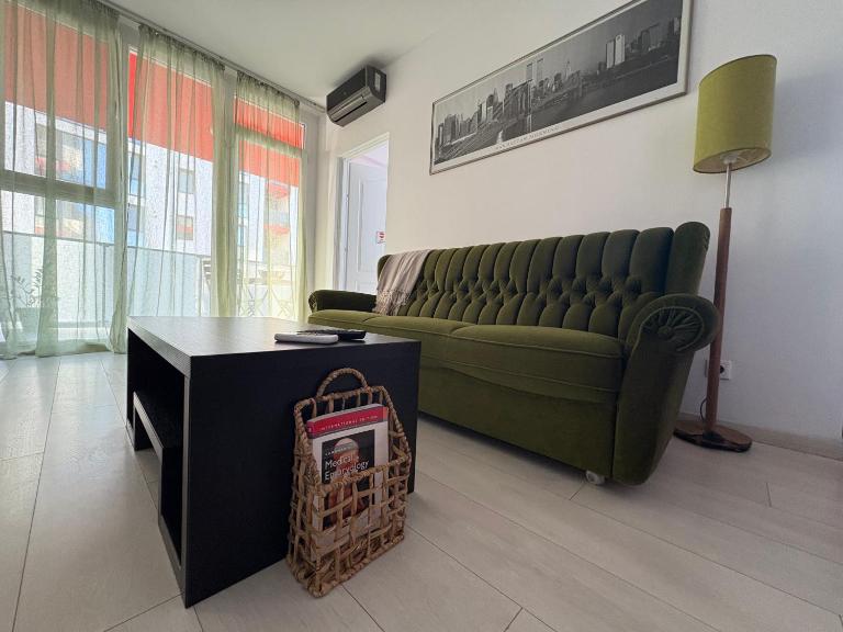 RED3 ARAD Apt-Fast Wi-Fi-Self Check-in - B&B Arad