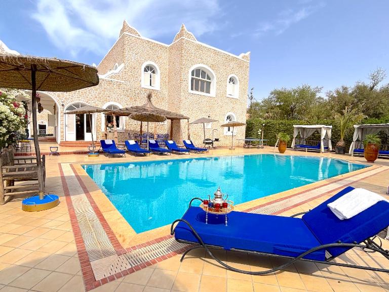 Palais Kyra - Ferienwohnung Ounagha